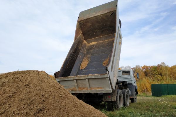Topsoil Delivery in Zionsville