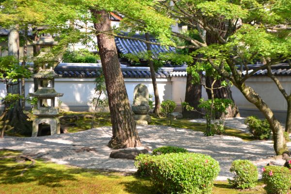 Zen Garden Landscaping in Zionsville