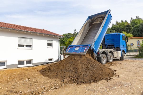 Garden Dirt Delivery in Zionsville