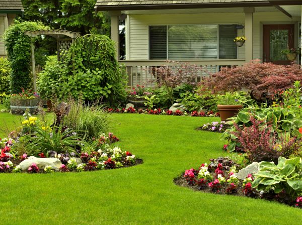 Flower Garden Planting in Zionsville