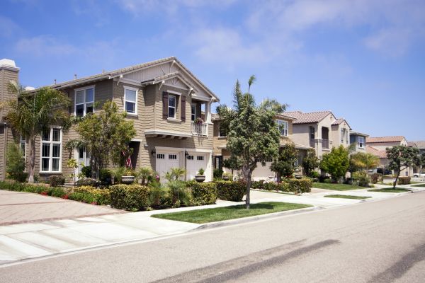 Neighborhood Landscaping in Zionsville